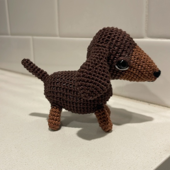 Handcrafted Dachshund Decor Amigurui Crochet Figure Dog Puppy Chocolate Brown - Picture 7 of 10